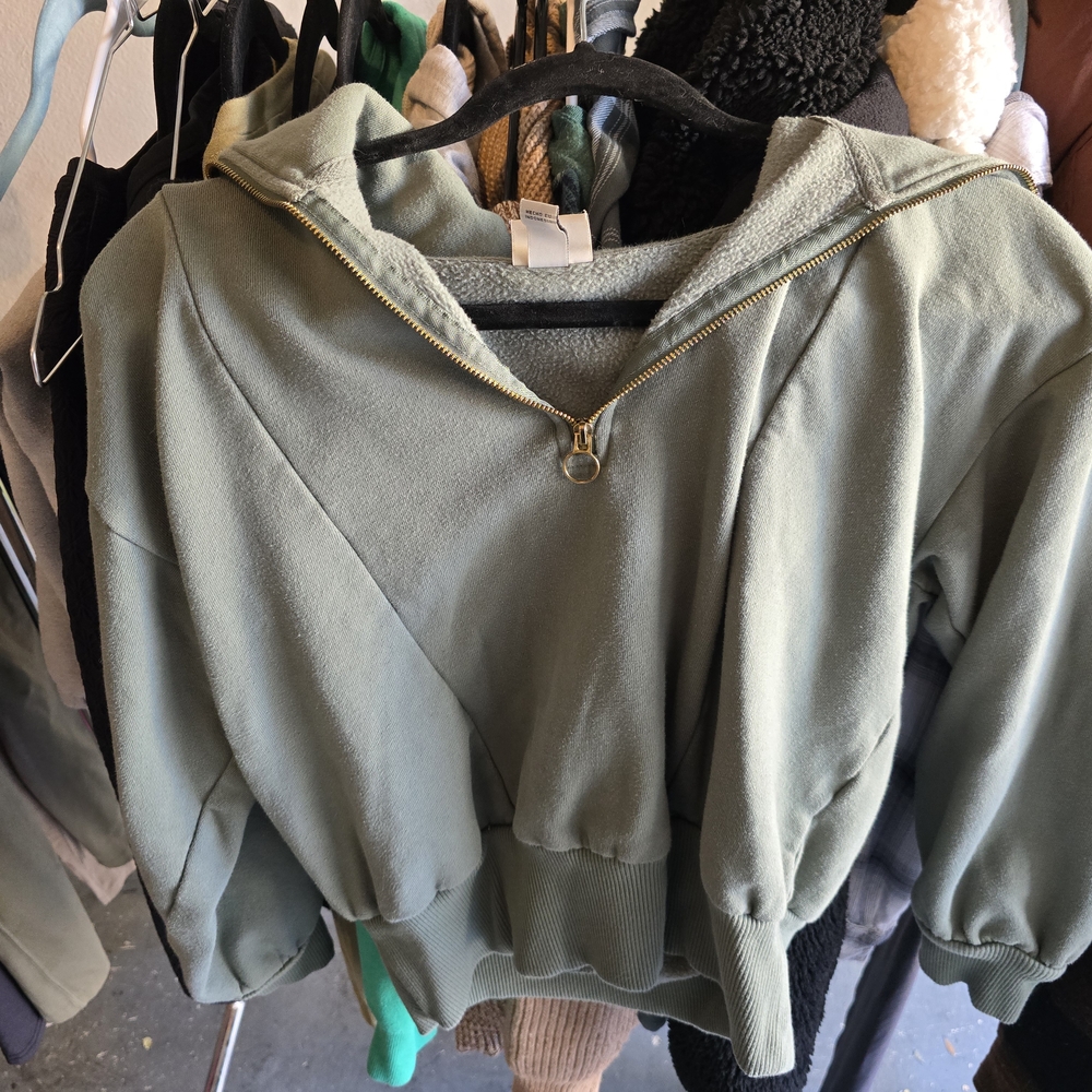 Wild Fable Gray Knit Sweater